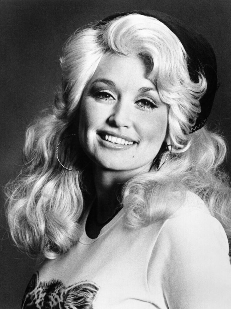 Dolly Parton in a 1970 RCA publicity portrait